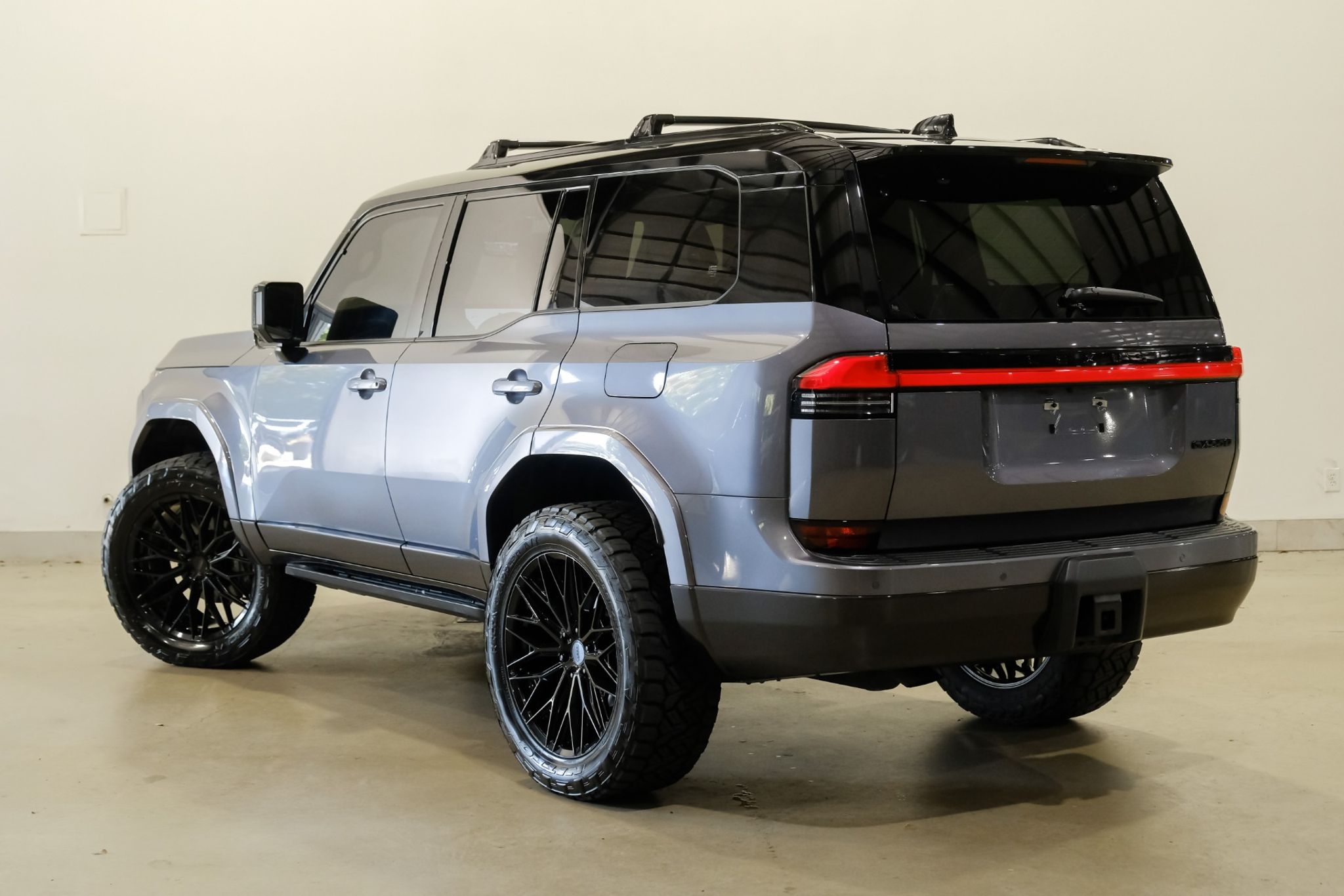 2025 Lexus GX - photo 11