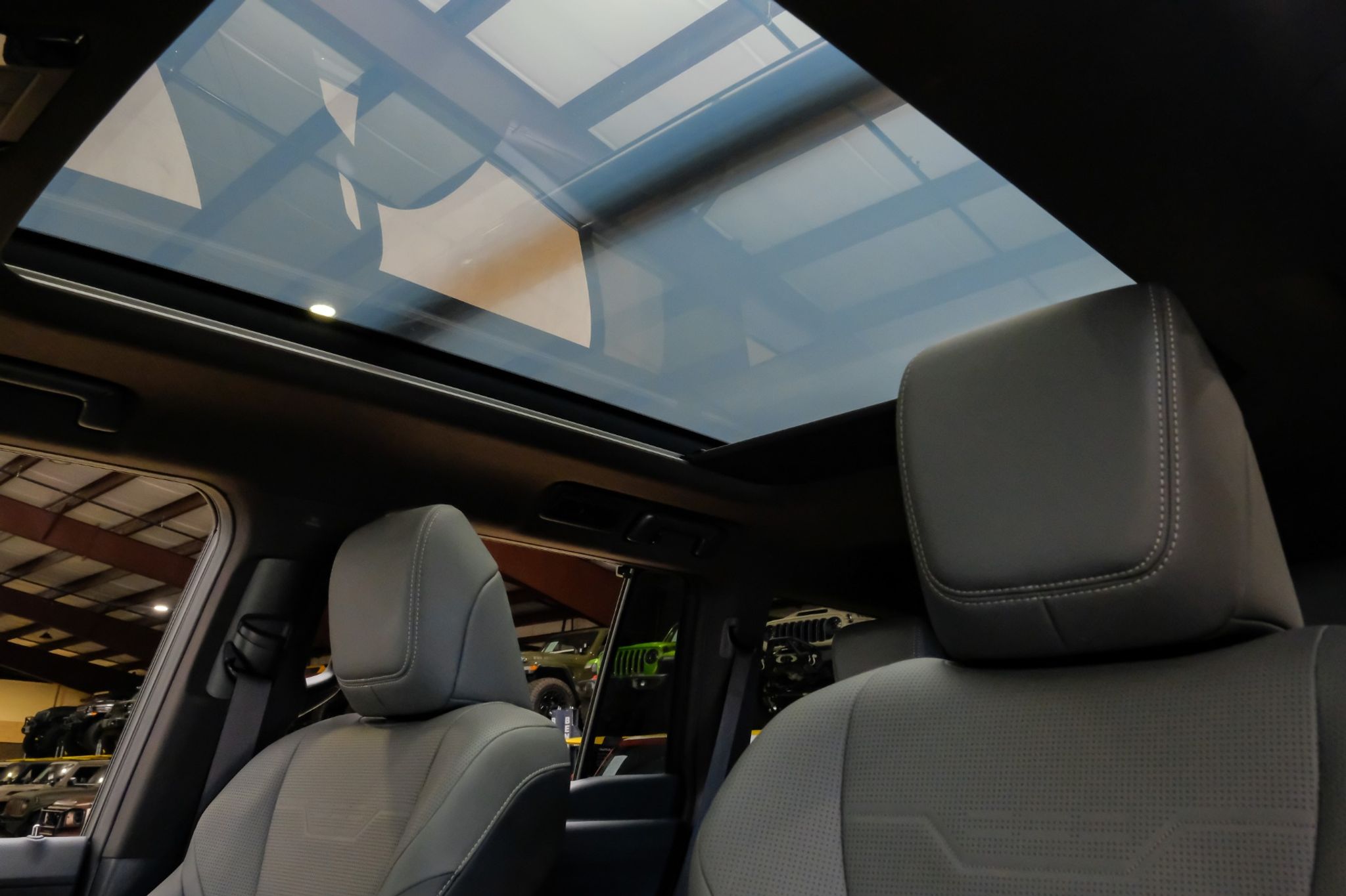 2025 Lexus GX - photo 5