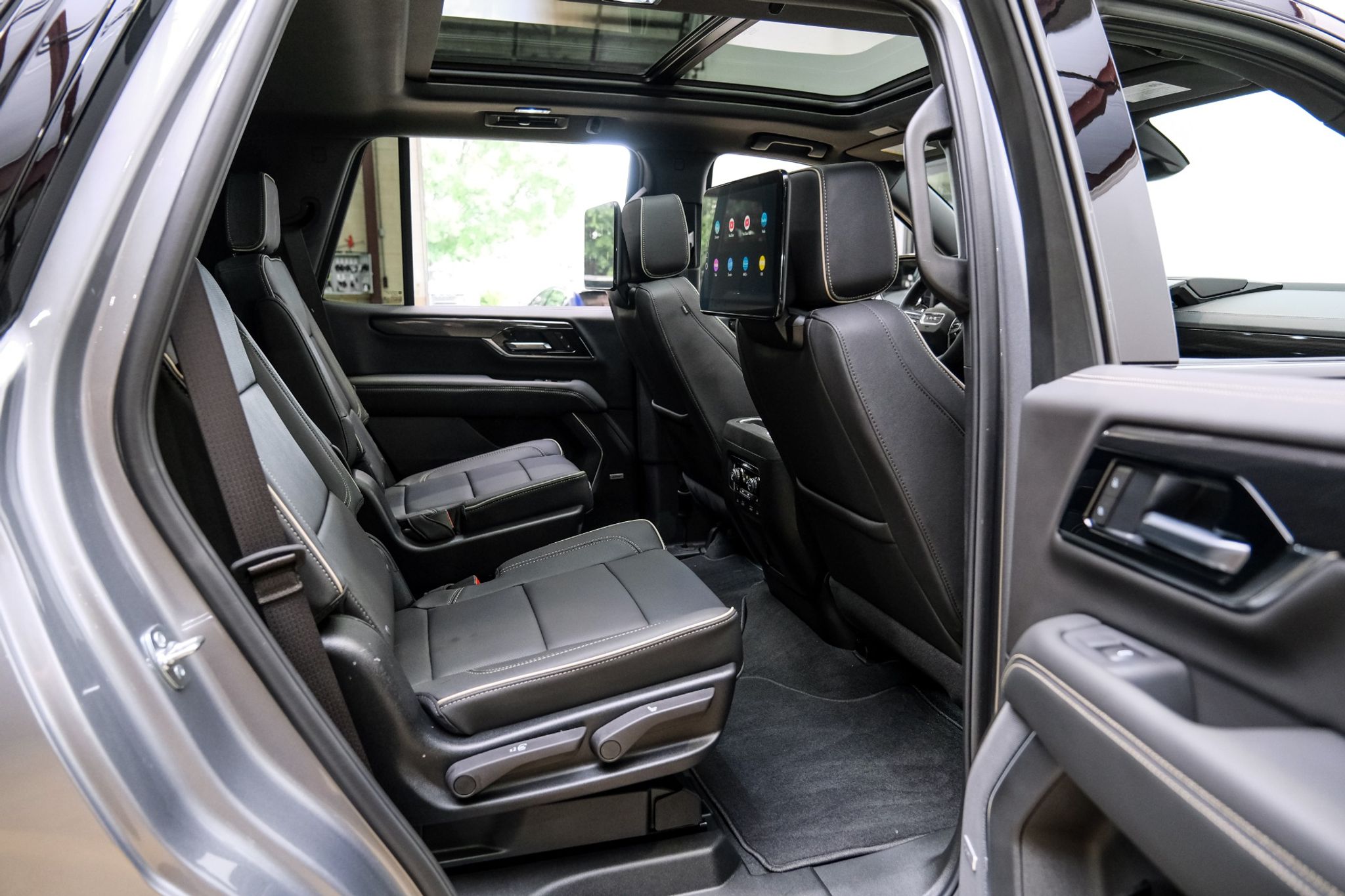 2026 GMC Yukon - photo 5