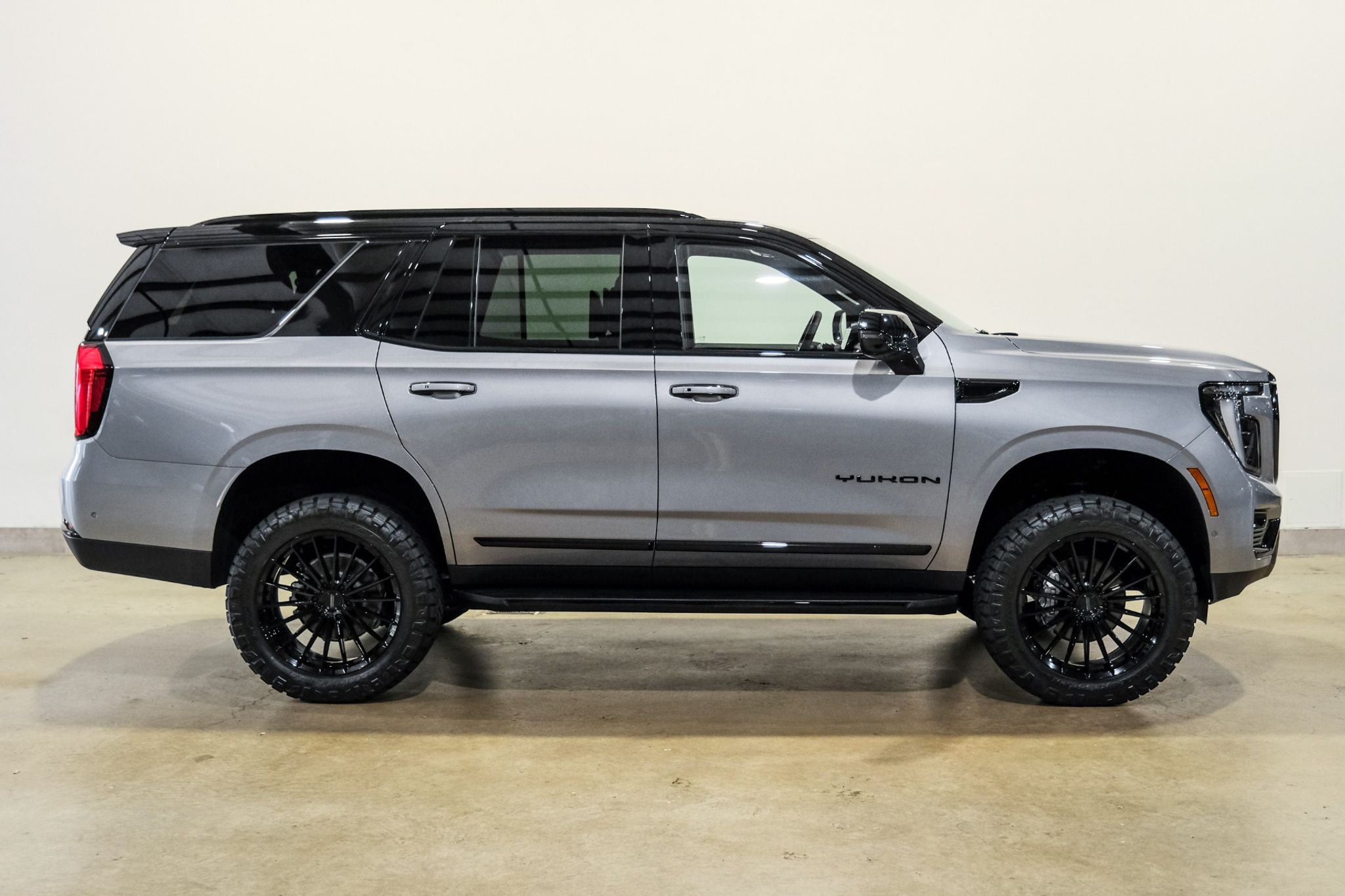 2026 GMC Yukon - photo 8