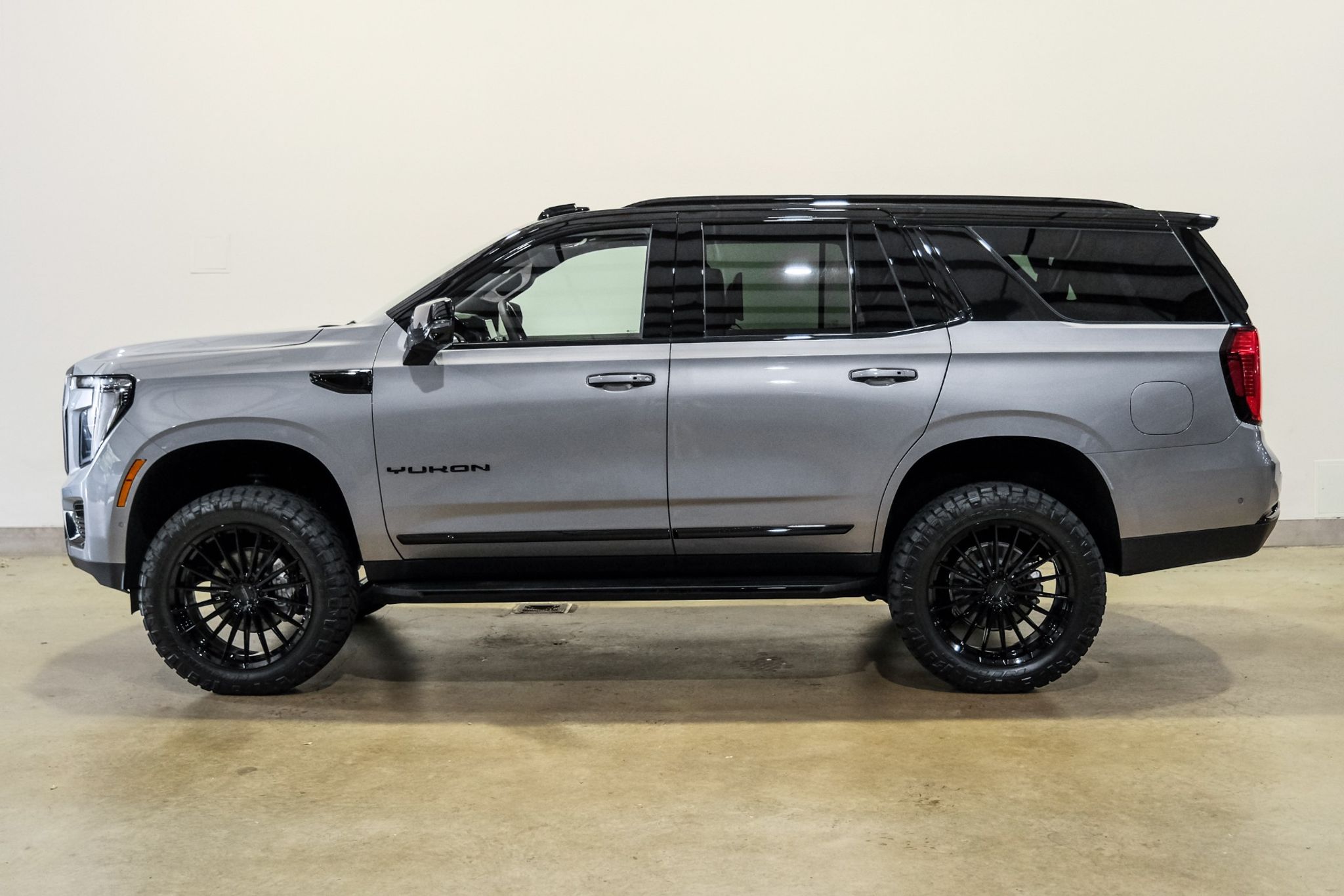 2026 GMC Yukon - photo 12