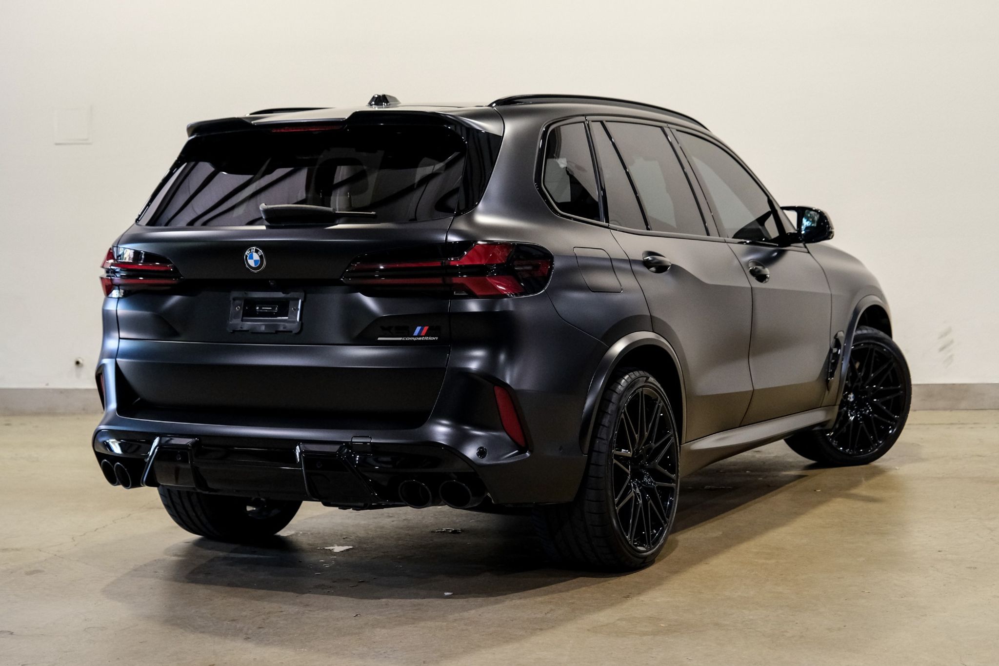 2024 BMW X5 M - photo 8