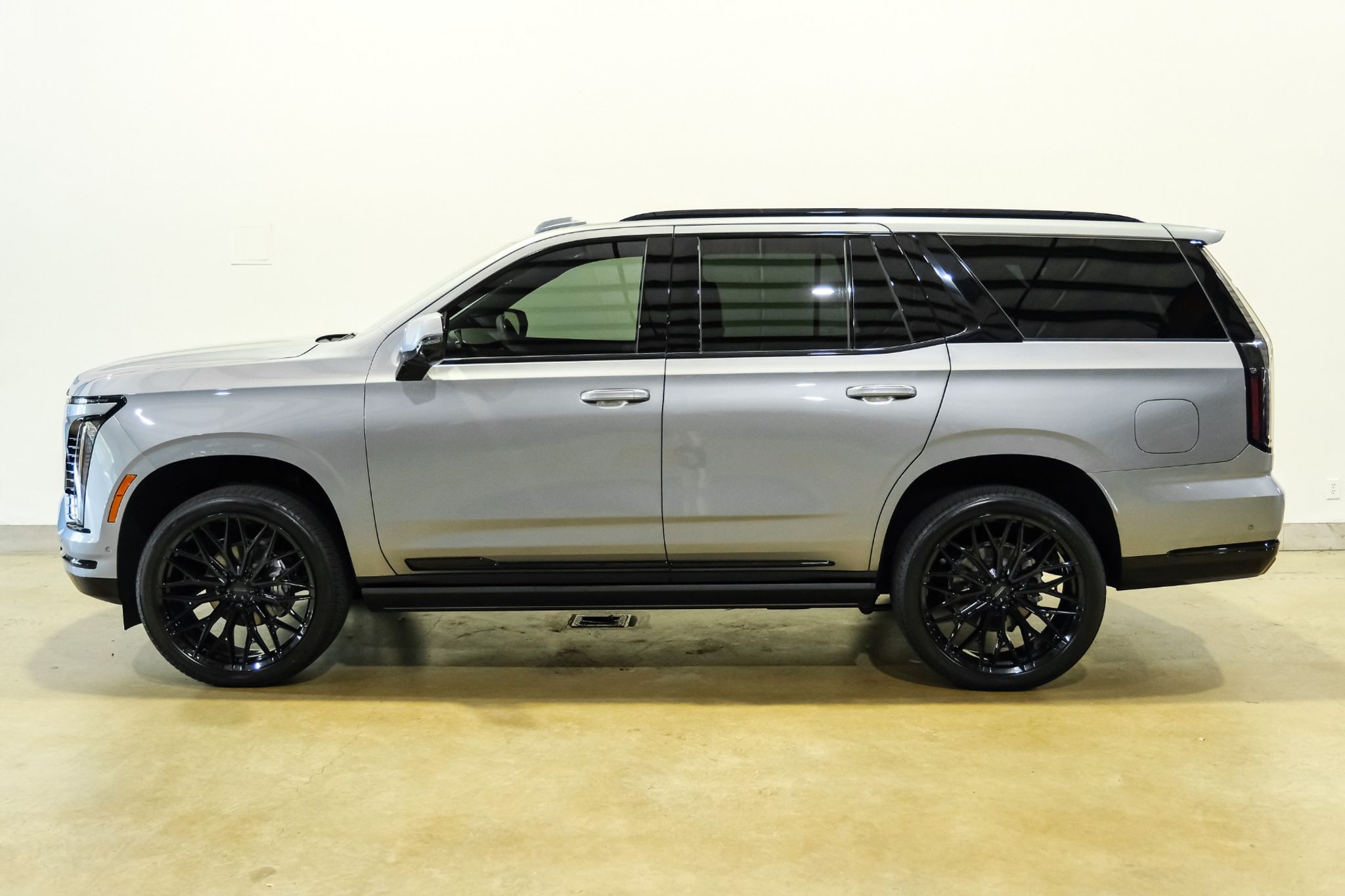 2026 Cadillac Escalade - photo 8