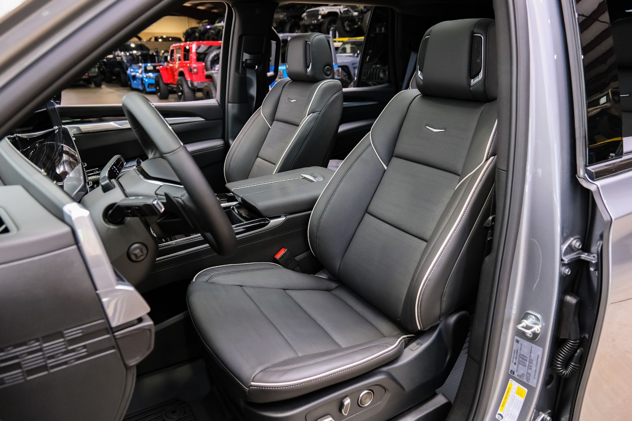 2026 Cadillac Escalade - photo 10