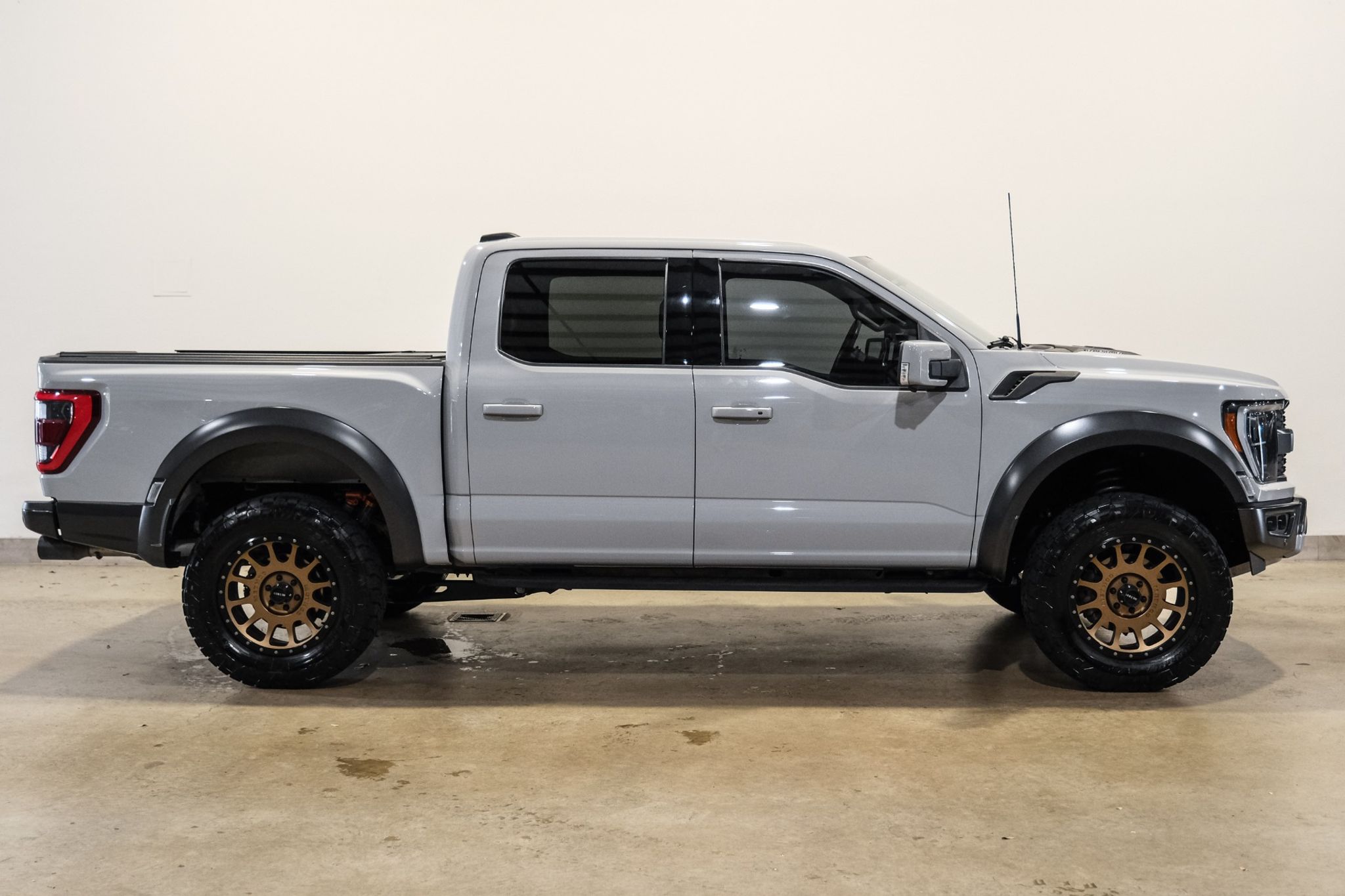 2023 Ford F-150 - photo 3