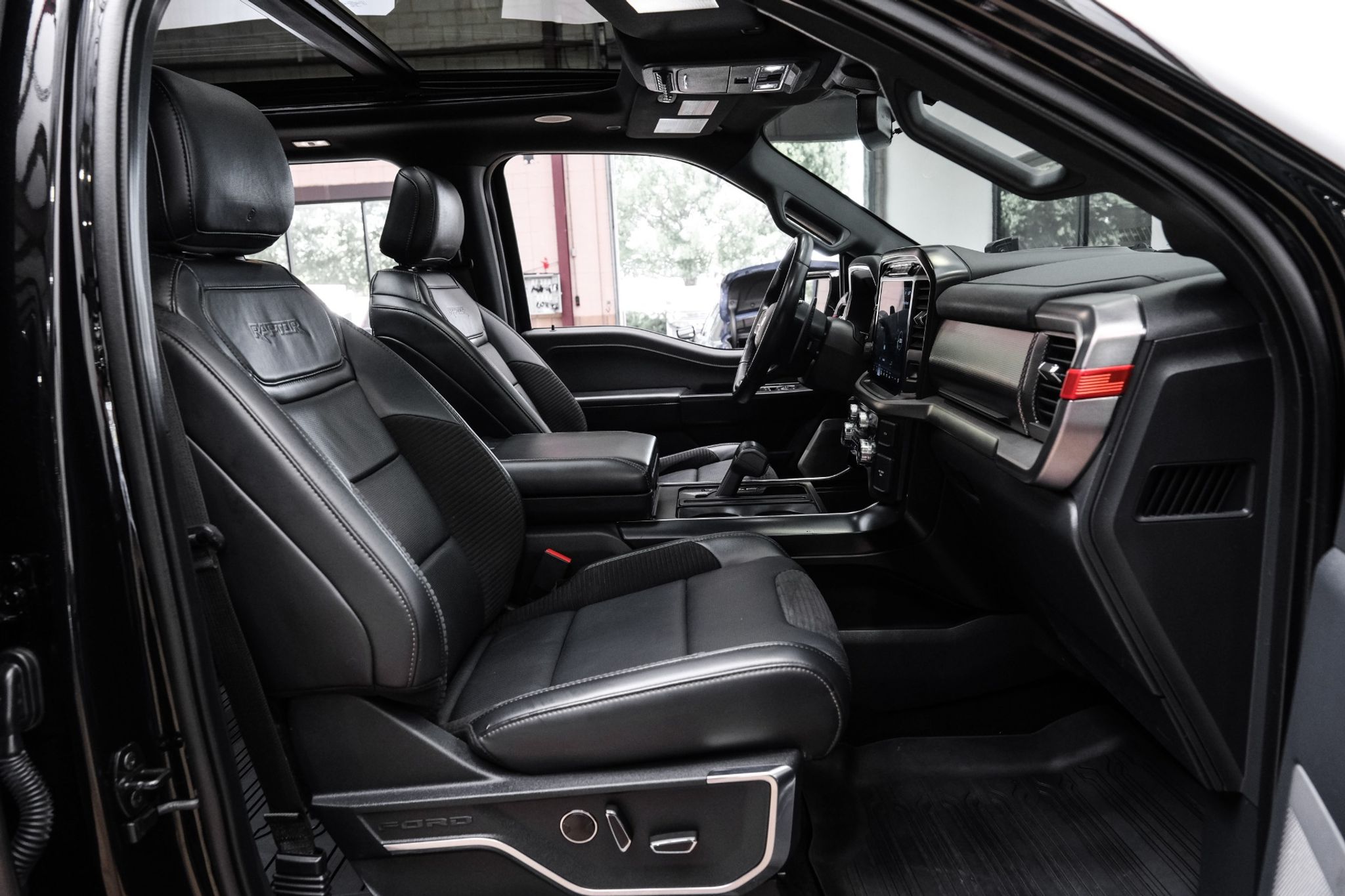 2022 Ford F-150 - photo 12