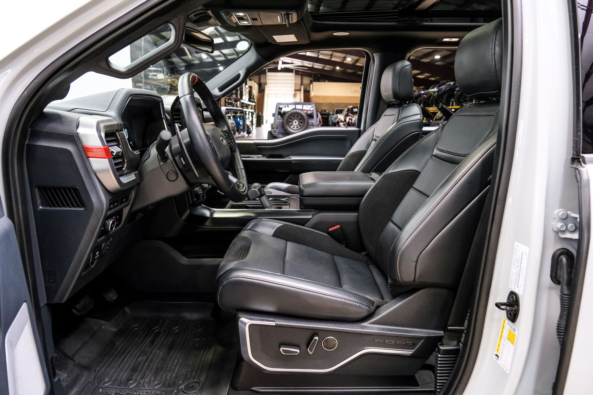 2023 Ford F-150 - photo 3