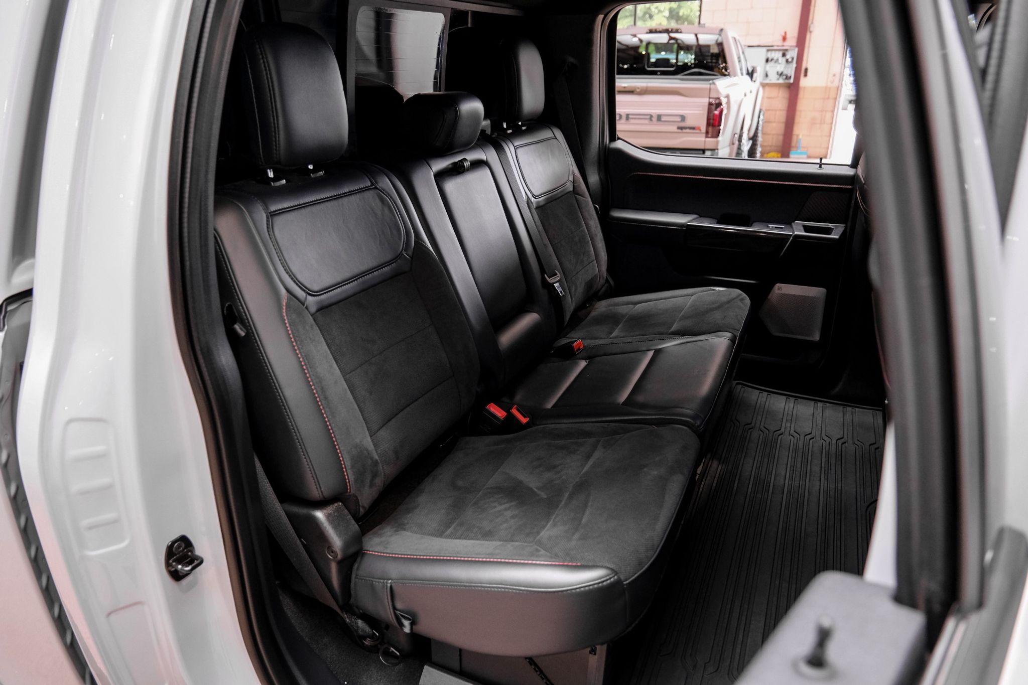 2023 Ford F-150 - photo 14