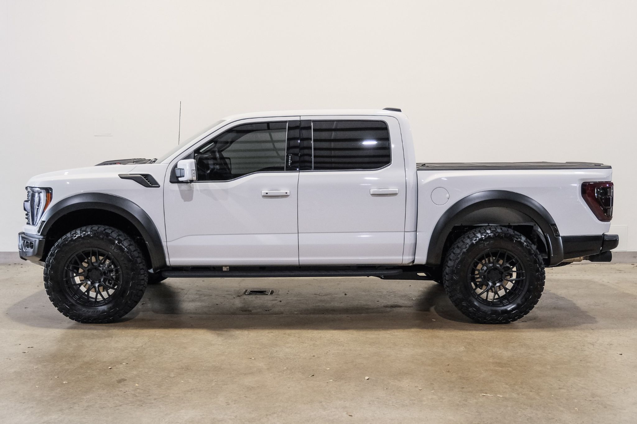 2023 Ford F-150 - photo 12