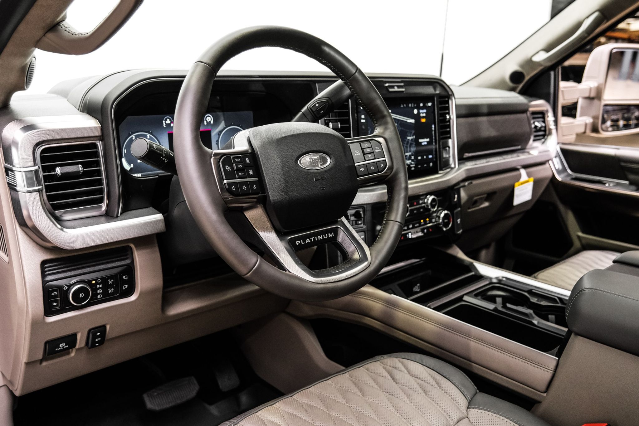 2026 Ford F-450 Super Duty - photo 2